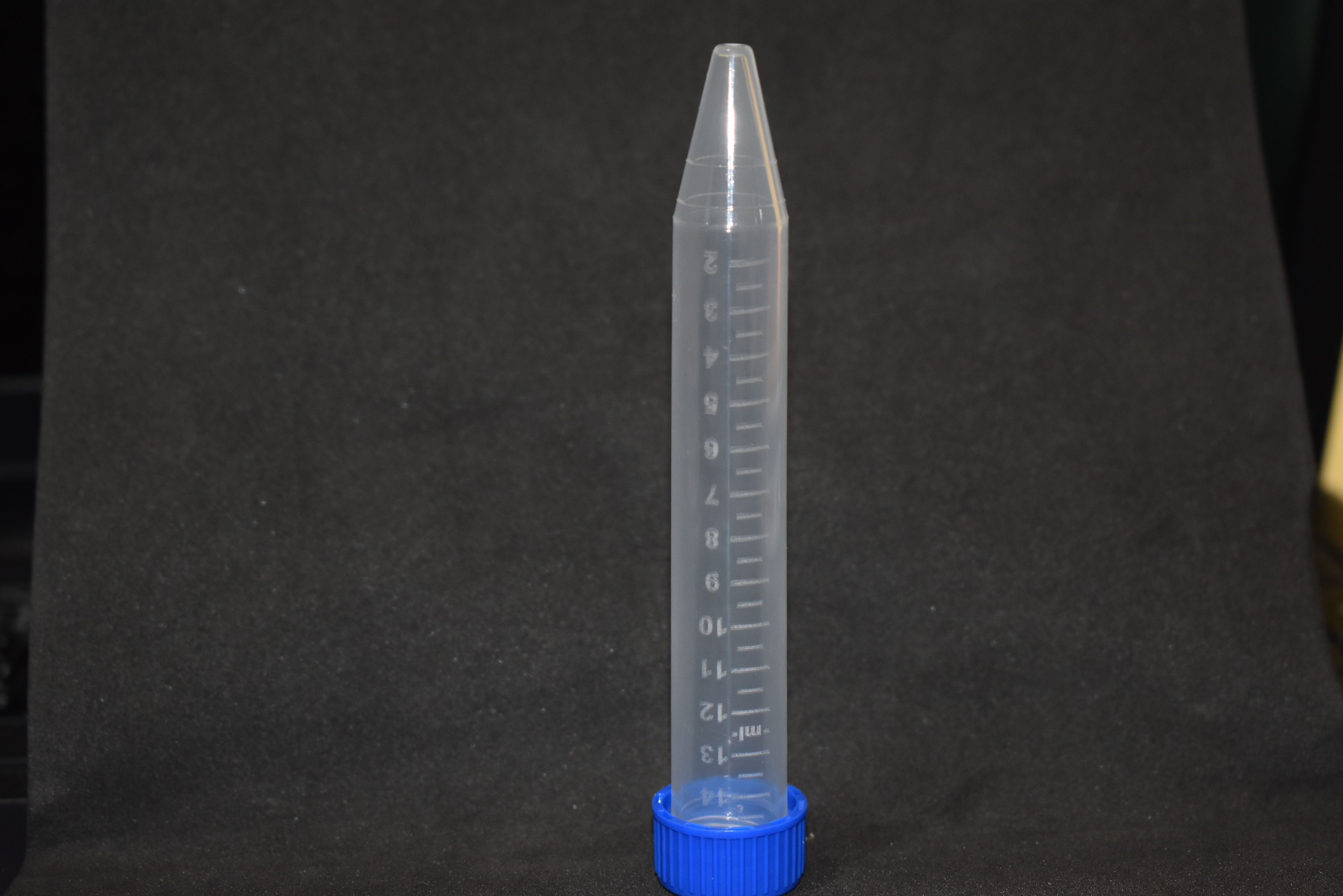 Lexbax 15ml Rimmed Centrifuge tube conical bottom Graduated marking upto 15ml Screw cap Pack of 25pcs