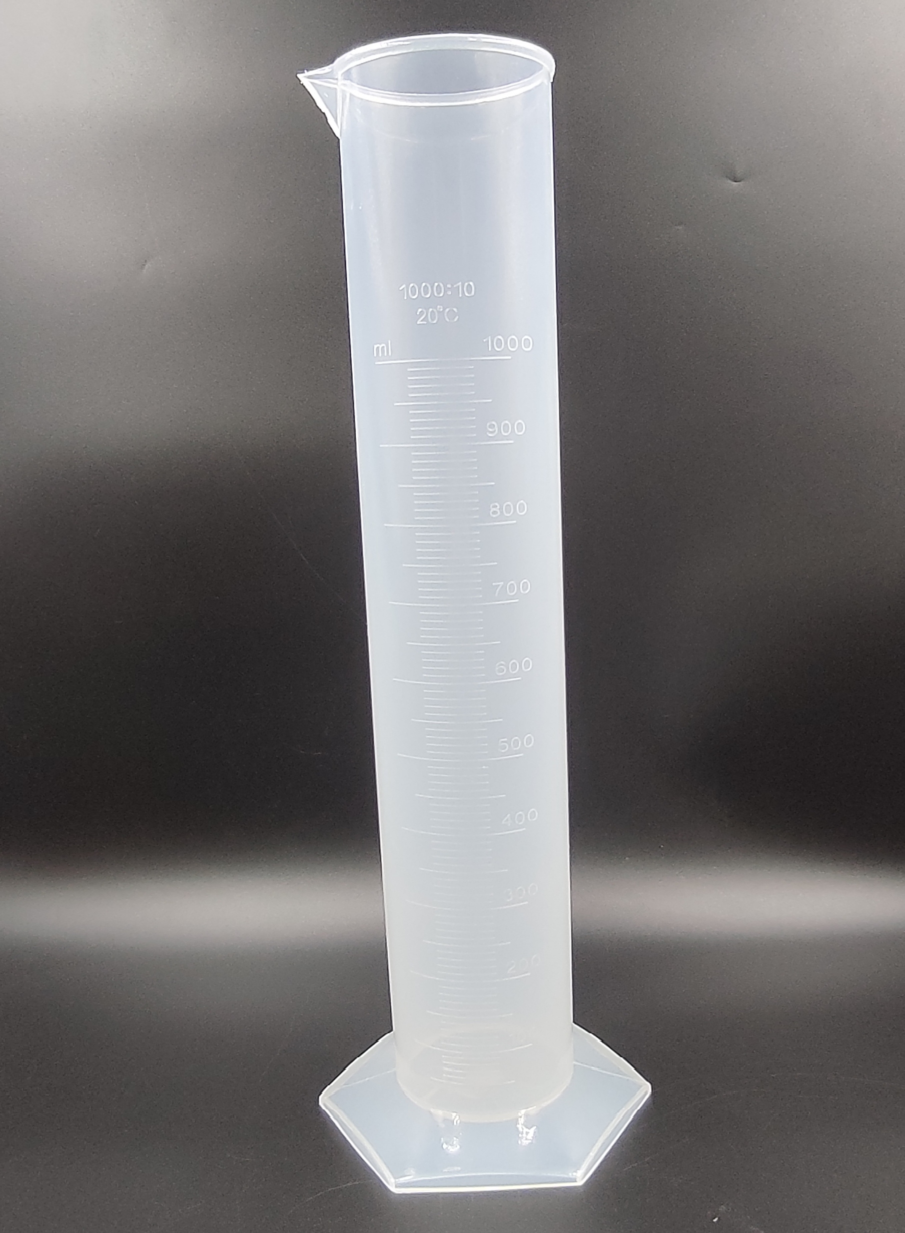 Lexbax PLastic Measuring Cylinder Transparent Graduated 1000ml Polypropylene Material Pack of 3