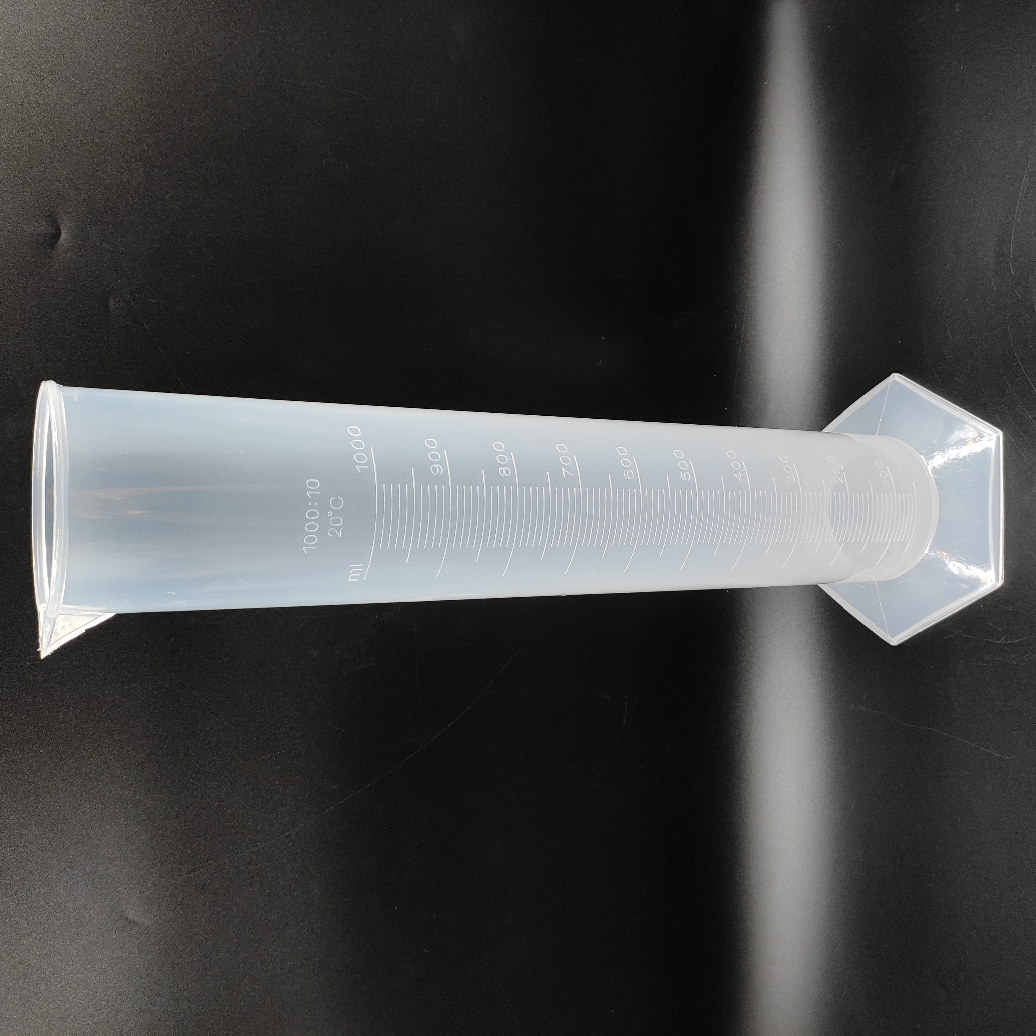 Lexbax PLastic Measuring Cylinder Transparent Graduated 1000ml Polypropylene Material Pack of 3